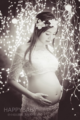 小哈比孕妇摄影作品
