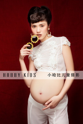 小哈比孕妇摄影作品