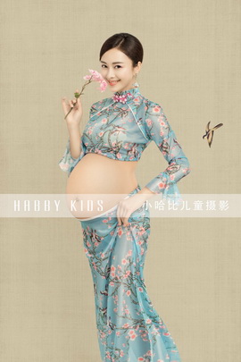 小哈比孕妇摄影作品